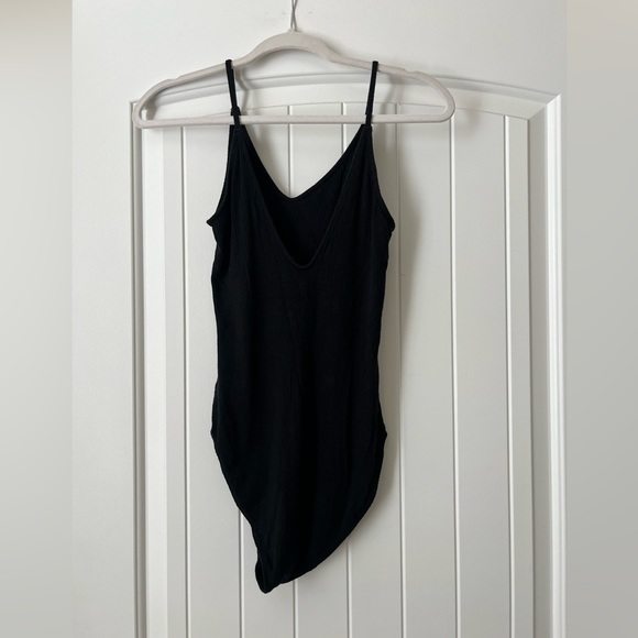 Black ribbed bodysuit - Picture 1 of 5